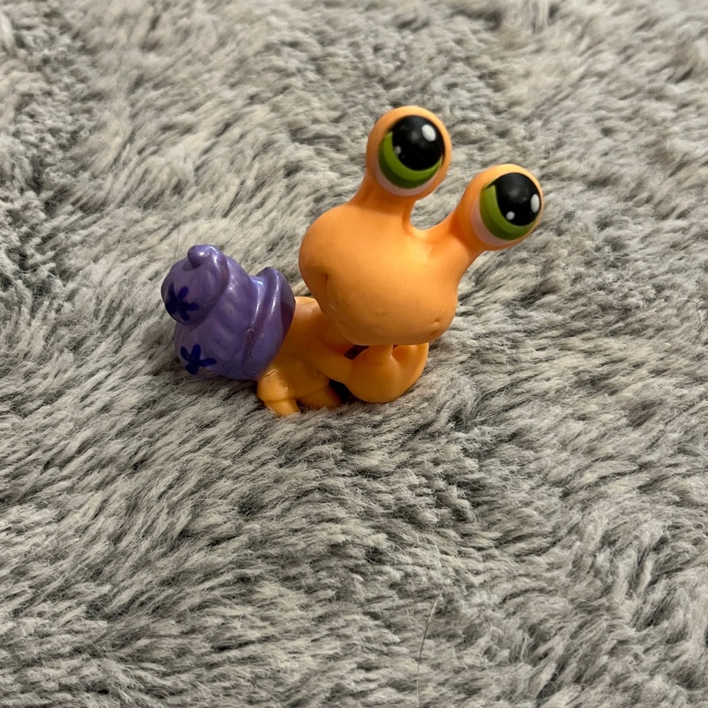 🍀5/20$ LPS #352 Crabe ermite orange et violet Littlest Pet Shop (see picture)